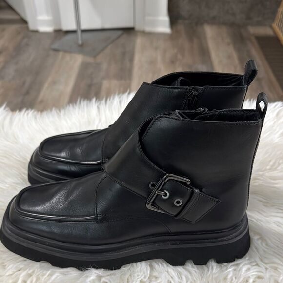 Anthropologie Pilcro Black Leather Chelsea Boots with Square-Toe Design Size 39 - Picture 2 of 10